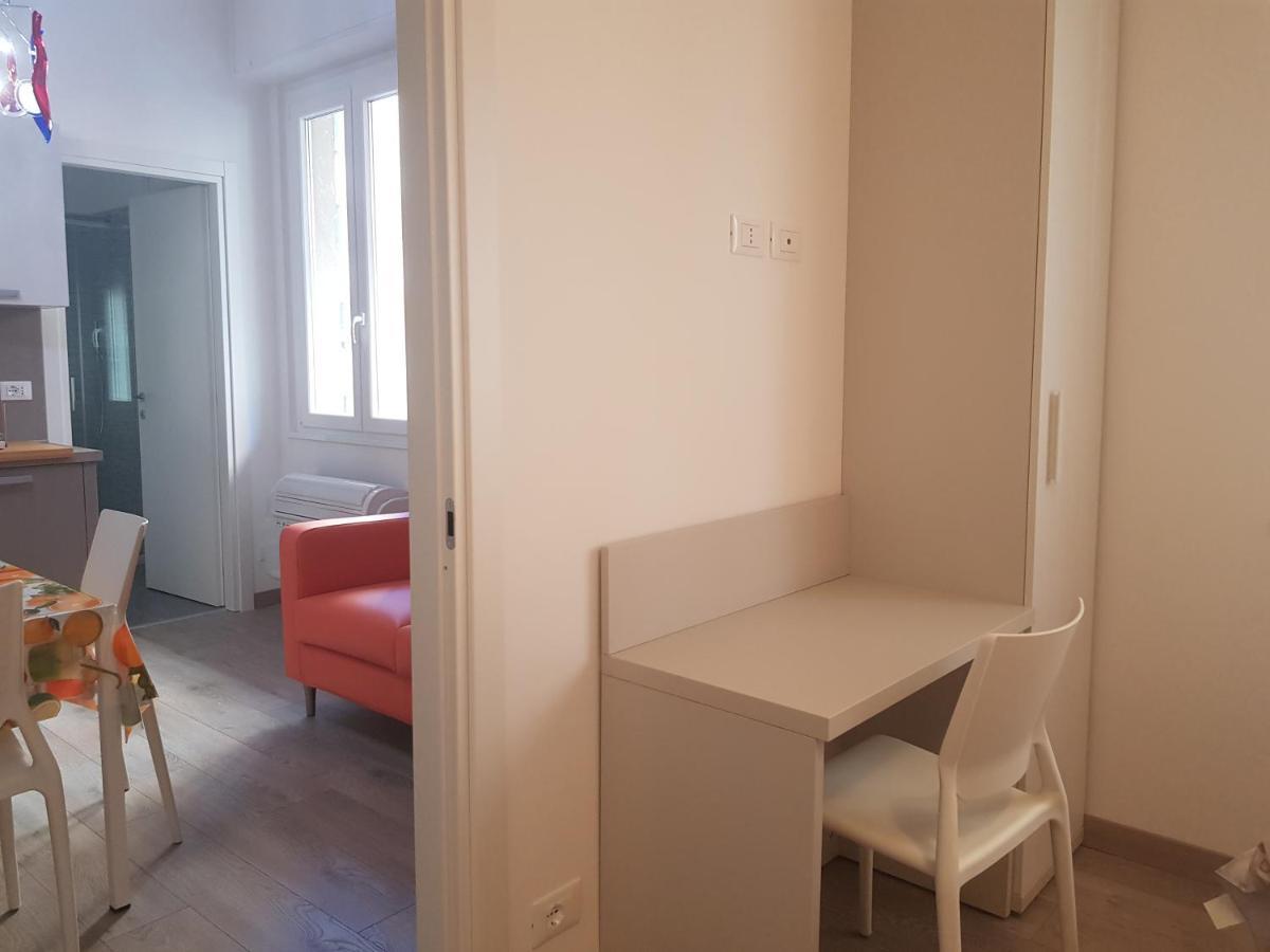 Cristina Sweet Home Savona Bagian luar foto