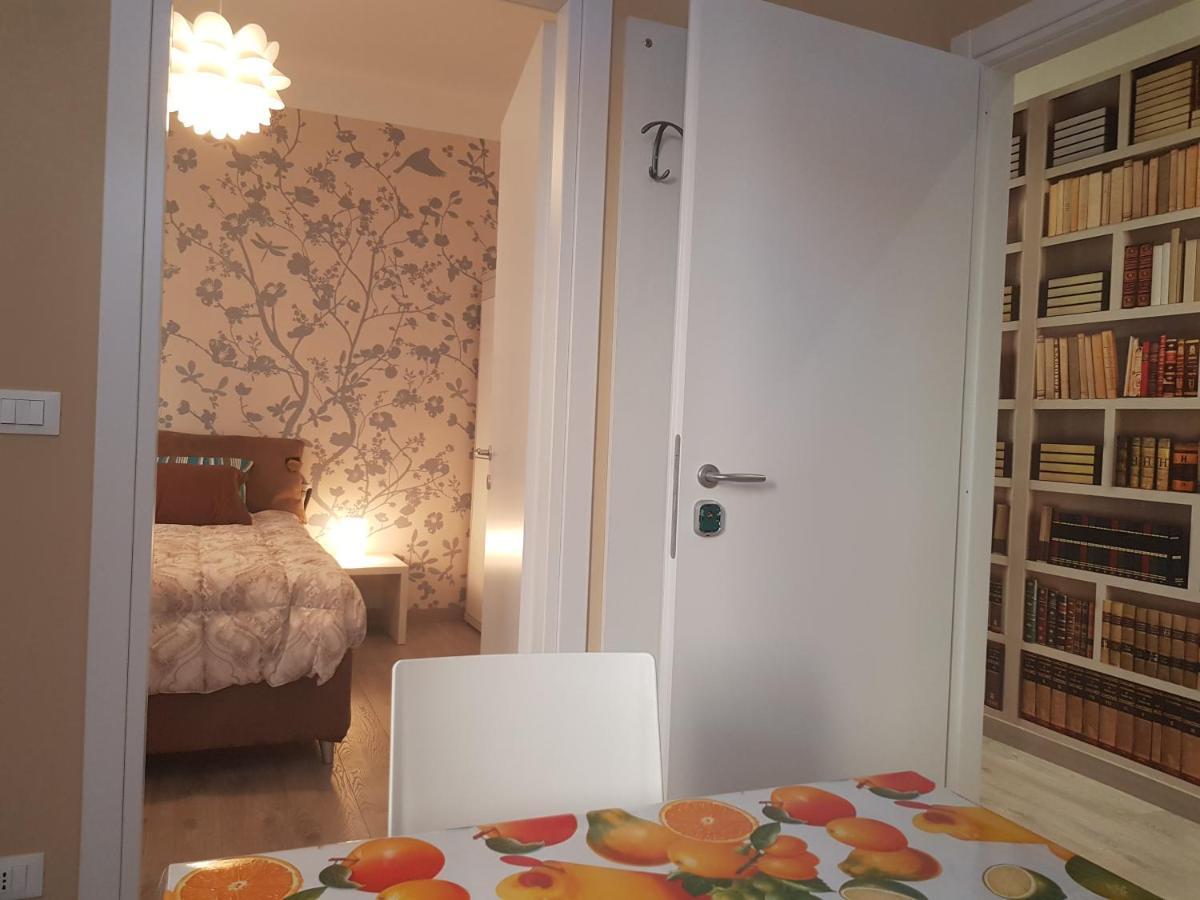 Cristina Sweet Home Savona Bagian luar foto