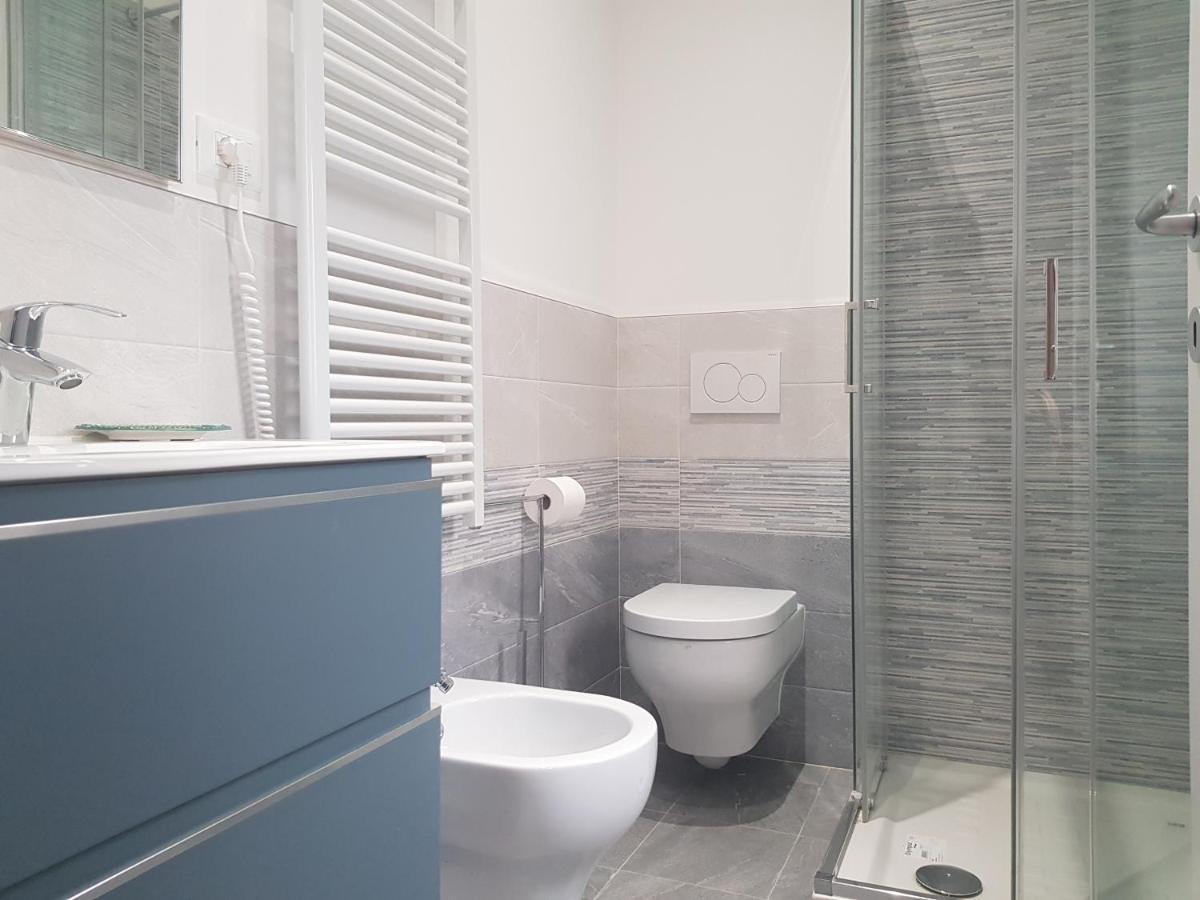 Cristina Sweet Home Savona Bagian luar foto