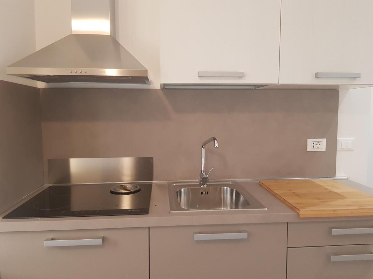 Cristina Sweet Home Savona Bagian luar foto